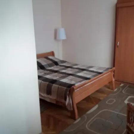 Lux On Halytska 3 Apartment *